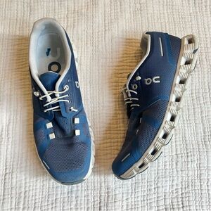 On Running | Cloud 5 Shoes in Denim Blue White
